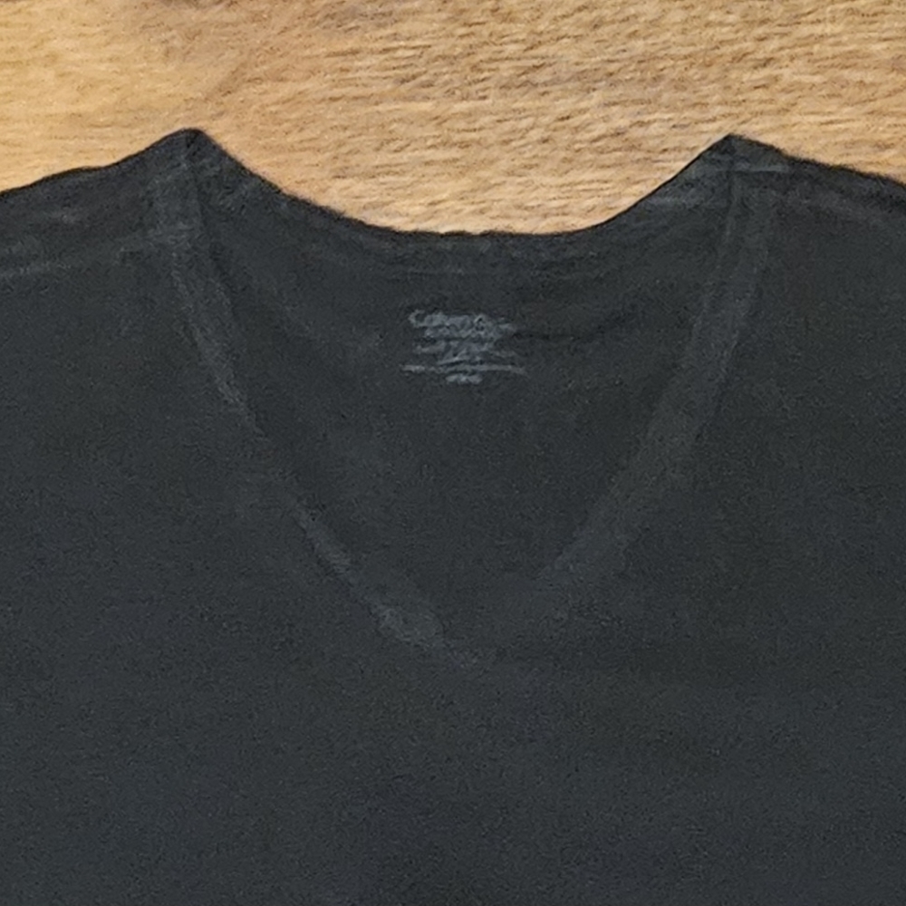 CALVIN KLEIN mens v-neck T-shirt SIZE XL COLOR BLACK LXL12 - Picture 3 of 12